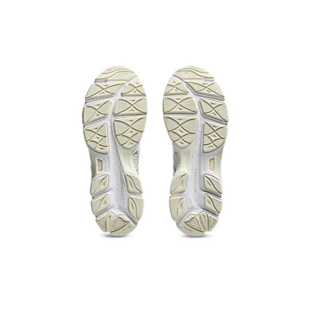 ASICS Gel-Cumulus 16 'White'