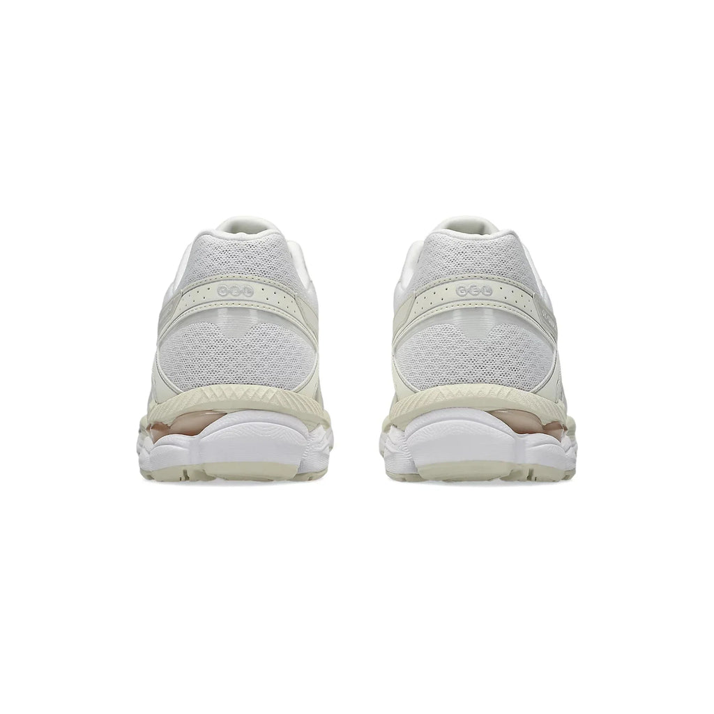 ASICS Gel-Cumulus 16 'White Cream' (2026)